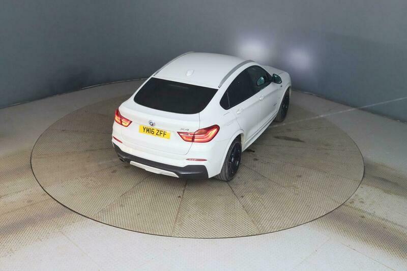 BMW X4 2.0 20D M Sport White #2