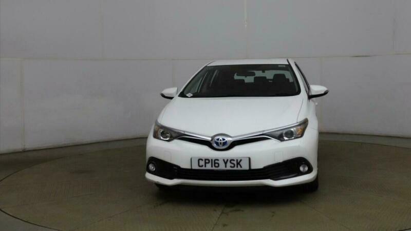 Toyota Auris 1.8 Vvt-h Icon Cvt White #3