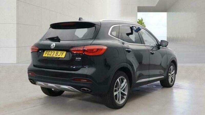 MG HS 1.5 T-gdi 16.6Kwh Exclusive Black #4