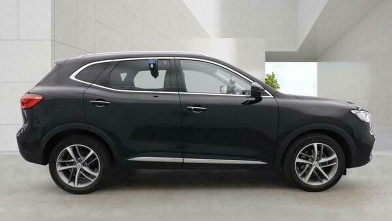 MG HS 1.5 T-gdi 16.6Kwh Exclusive Black #6