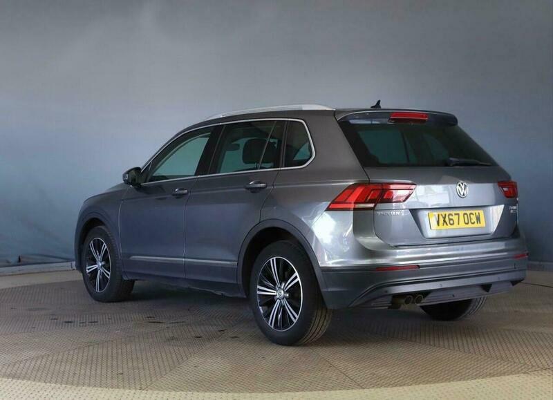 Volkswagen Tiguan 2.0 Tdi Se Navigation VX67OCW Grey #5