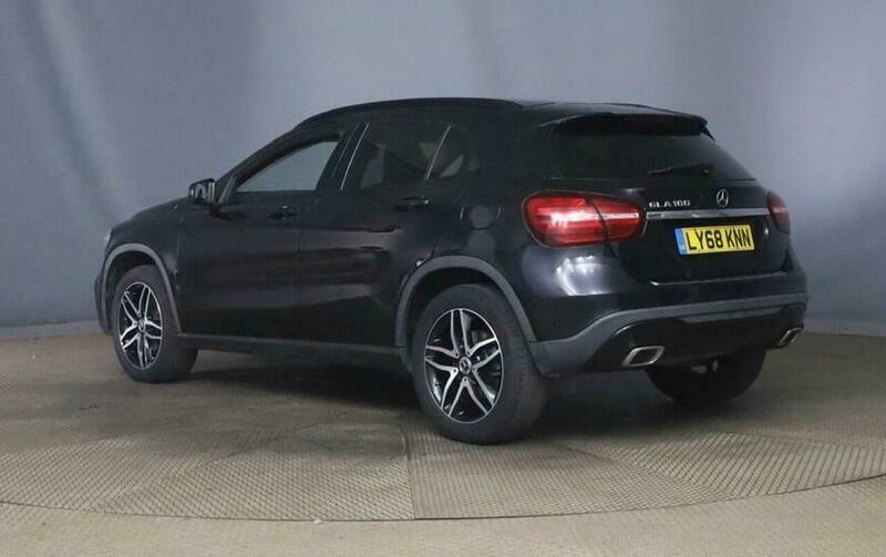 Mercedes-Benz C Class 1.6 Gla180 Urban Edition Black #6