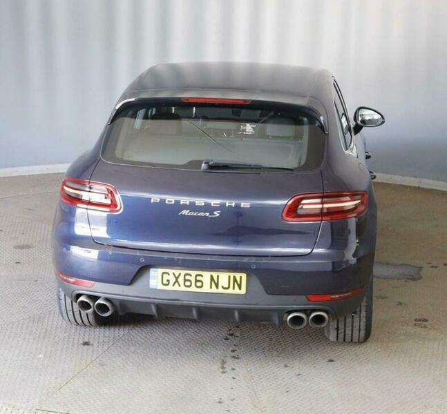 Porsche Macan 3.0 Td V6 S Blue #5