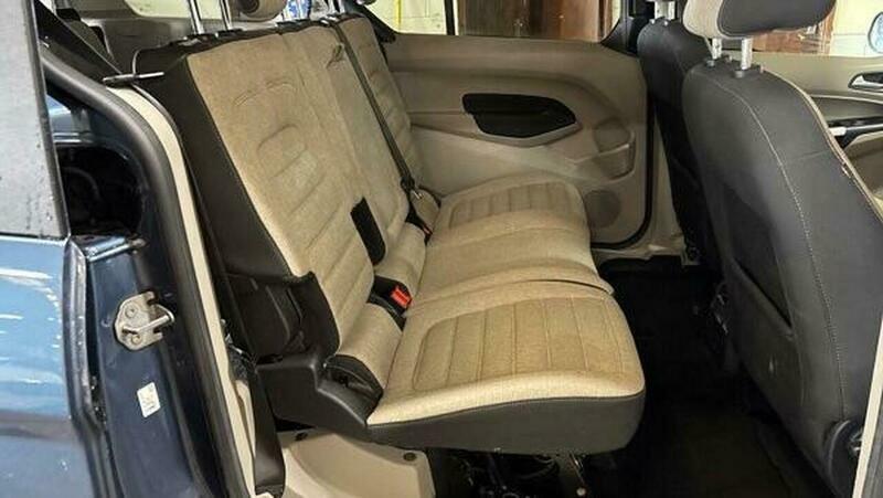 Ford Tourneo Connect Mpv White #11