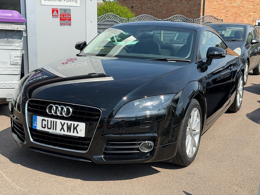 Audi TT Tfsi Sport Black #2