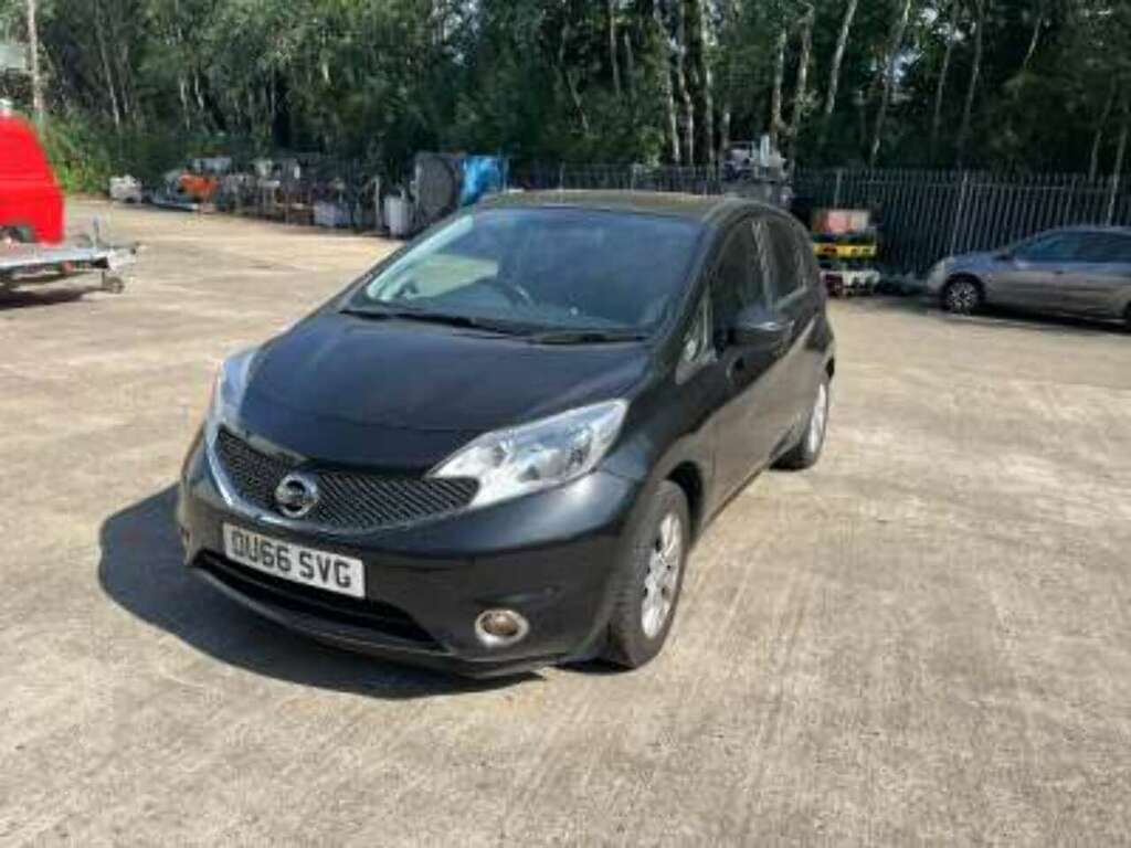 Nissan Note Acenta Premium Black