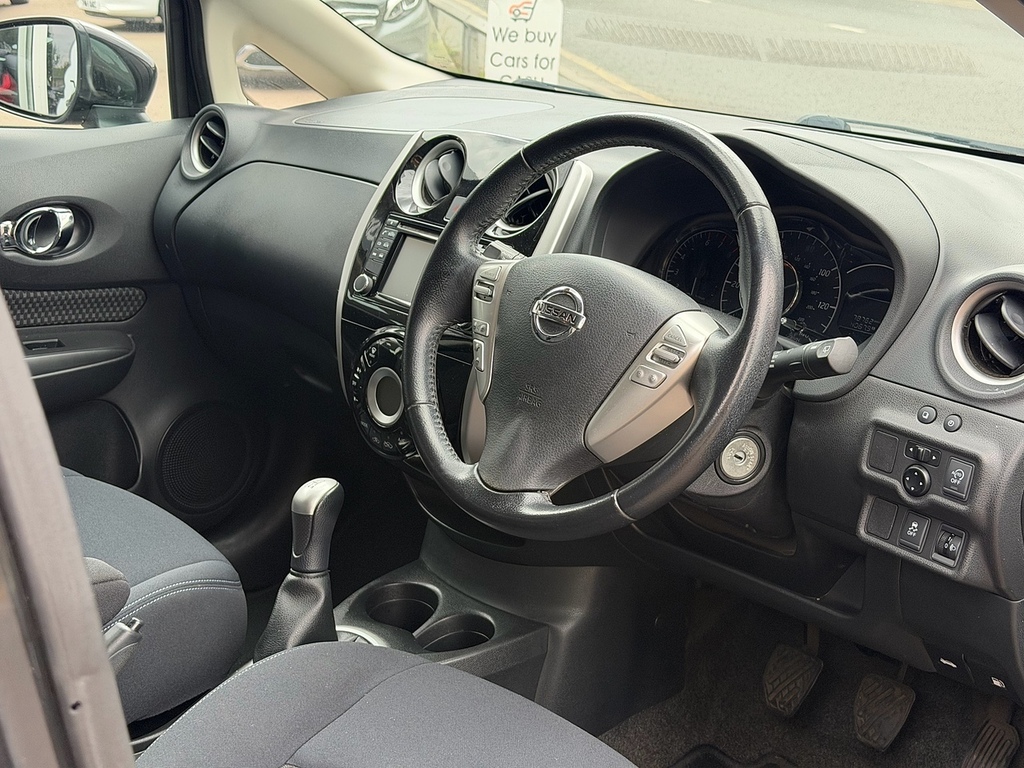 Nissan Note Acenta Premium Black #3