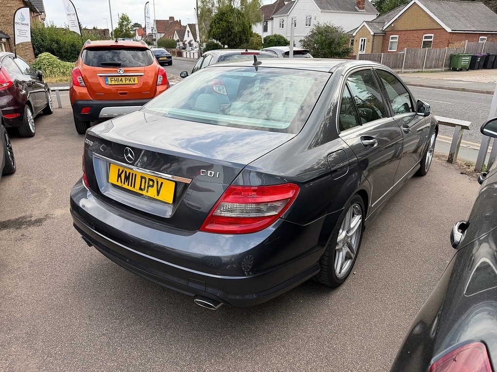 Mercedes-Benz C Class C350 Cdi V6 Blueefficiency Sport Grey #2