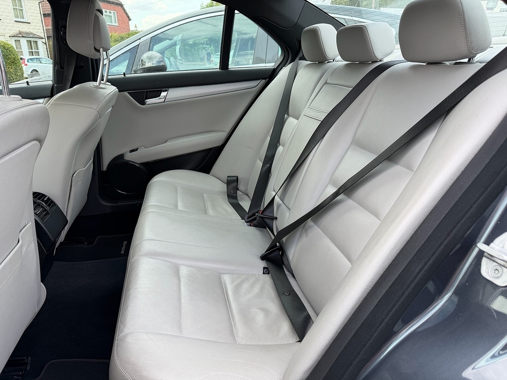 Mercedes-Benz C Class C350 Cdi V6 Blueefficiency Sport Grey #6