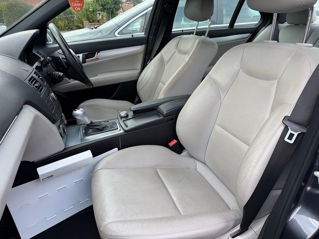 Mercedes-Benz C Class C350 Cdi V6 Blueefficiency Sport Grey #4