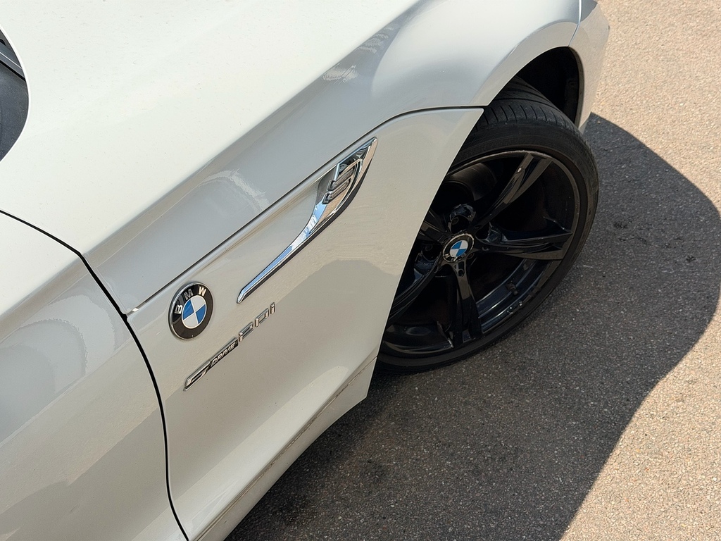 BMW Z4 20I M Sport White #2