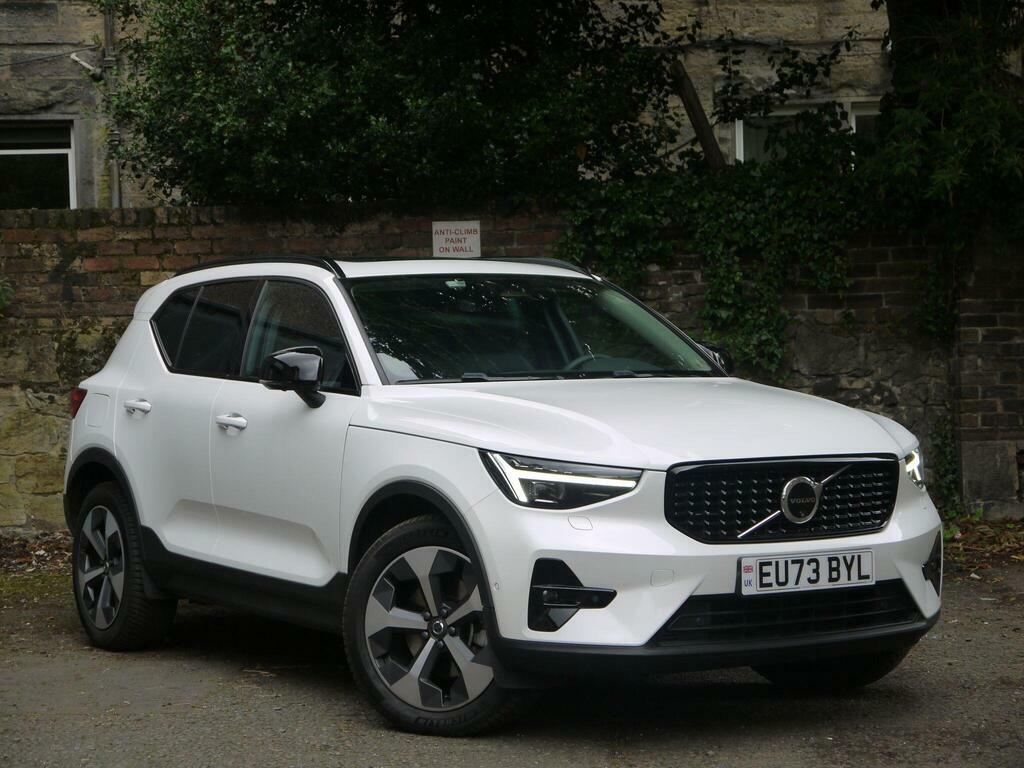 Volvo XC40 2.0 B4 Mhev Ultimate Dct Euro 6 S S White