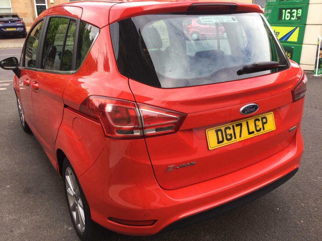Ford B-Max 1.0T Ecoboost Titanium Navigator Euro 6 DG17LCP Red #4