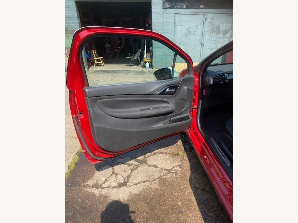 Citroen DS3 1.2 Puretech Dstyle Plus Euro 6 S S Red #5