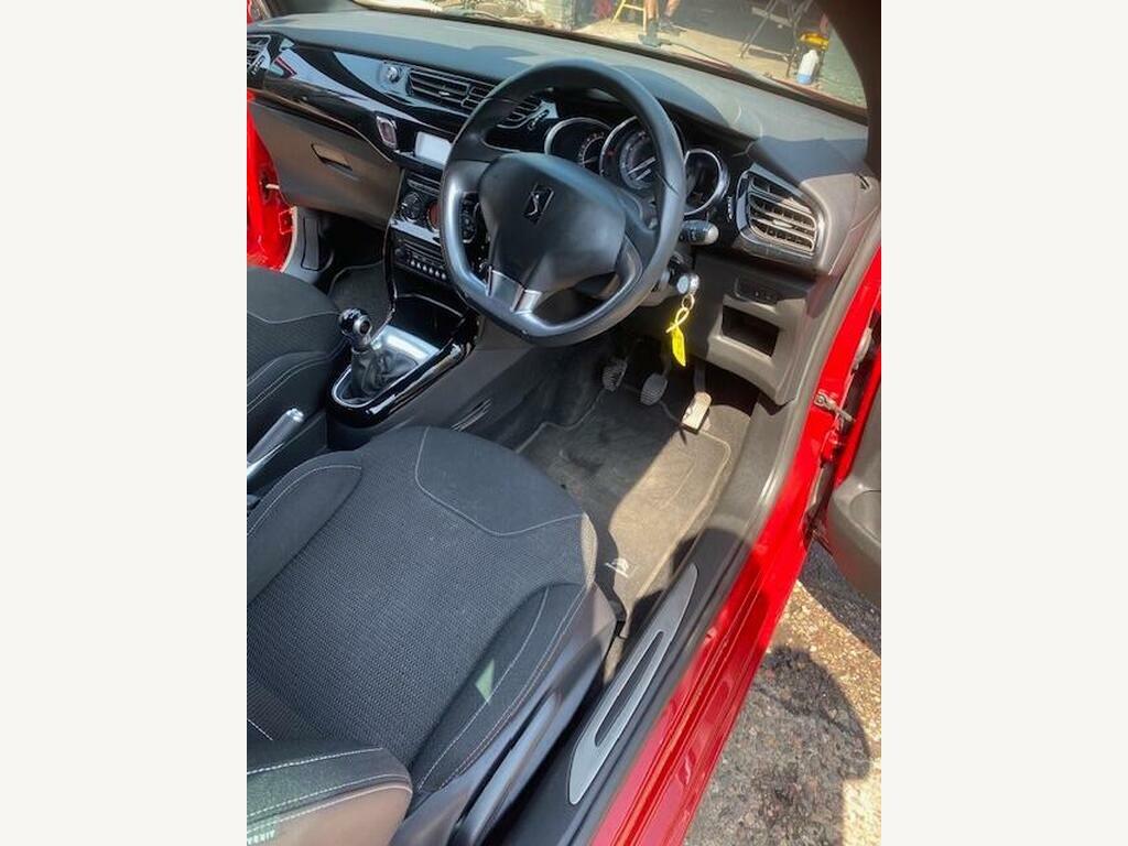 Citroen DS3 1.2 Puretech Dstyle Plus Euro 6 S S Red #6