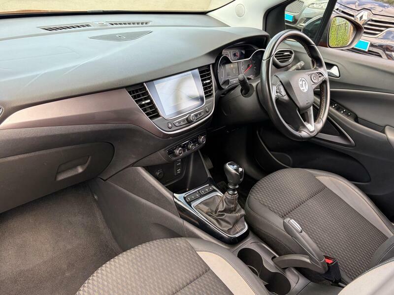 Vauxhall Crossland X 1.6 Turbo D Tech Line Nav Euro 6 Ss Orange #2