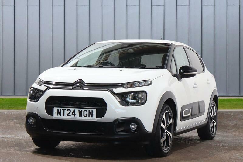 Citroen C3 1.2 Puretech Max Euro 6 Ss MT24WGN White #3