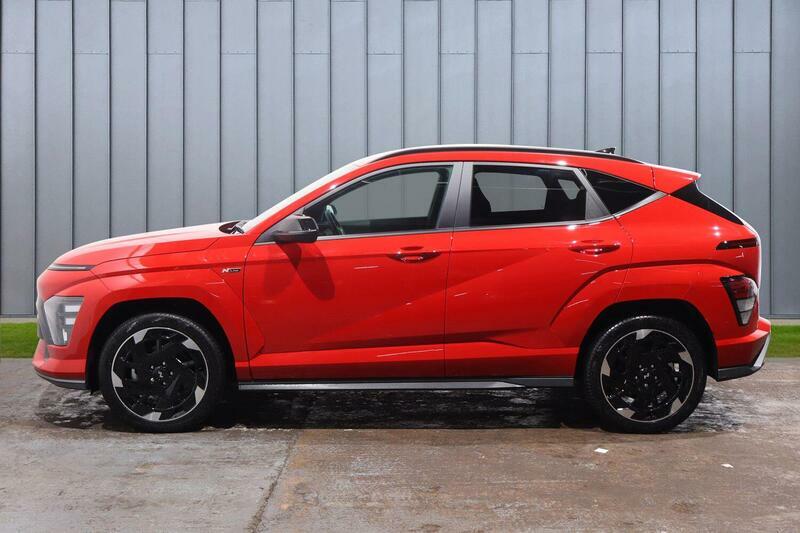 Hyundai Kona 65.4Kwh N Line Red #5