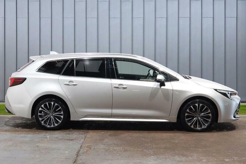 Toyota Corolla 1.8 Vvt-h Design Touring Sports Cvt Euro 6 Ss 5 WP74NCJ Silver #6
