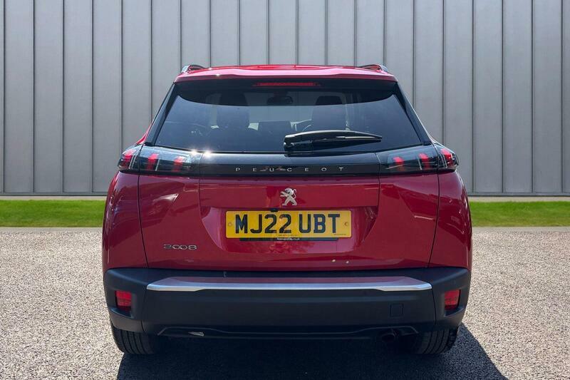 Peugeot 2008 1.2 Puretech Allure Premium Euro 6 Ss Red #6