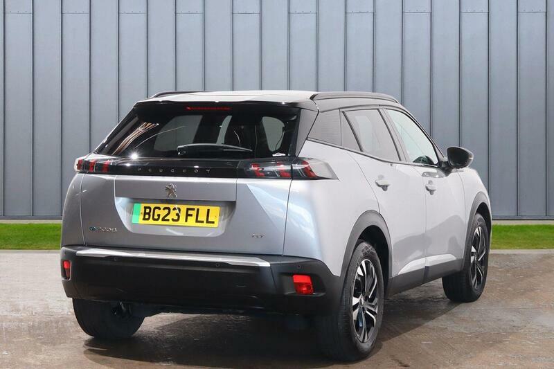 Peugeot e-2008 50Kwh Gt 7Kw Charger Grey #4