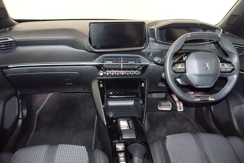 Peugeot e-2008 50Kwh Gt 7Kw Charger  #9
