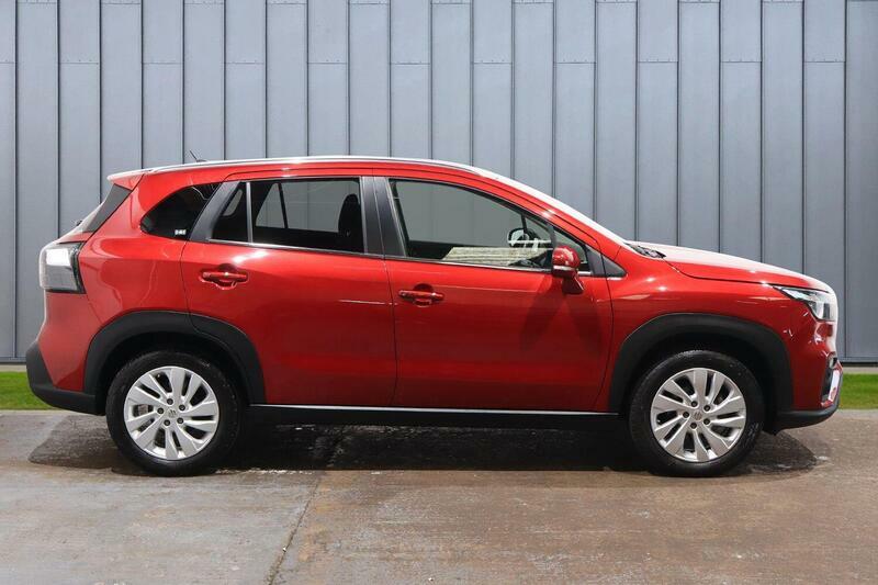 Suzuki S Cross 1.5 Hybrid Ultra Allgrip Ags Red #8