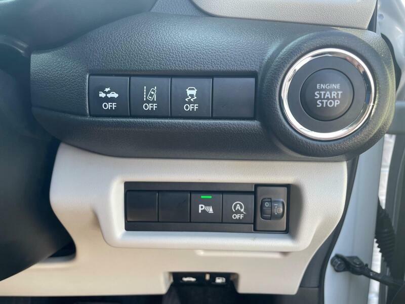 Suzuki Swift 1.2 Mild Hybrid Ultra Allgrip, Under 750 Miles, Ma Black #19