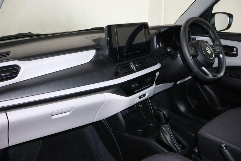 Suzuki Swift 1.2 Mhev Motion Cvt Euro 6 Ss White #2