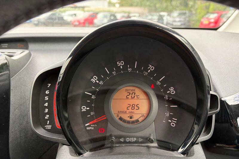 Peugeot 108 1.0 Allure Euro 6 Ss  #18