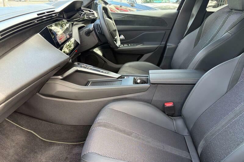 Peugeot 408 1.2 Gt Fastback E-dsc6 Euro 6 Ss Black #2