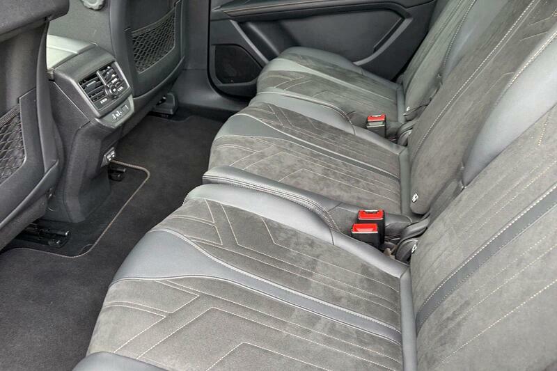 Peugeot 5008 1.2 Puretech Allure Premium Eat8 Blue #10