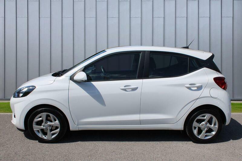 Hyundai I10 1.2 Se Connect Euro 6 Ss White #6