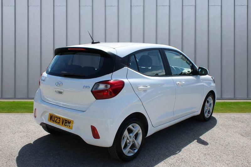 Hyundai I10 1.0 Se Connect Hatchback Euro 6 Silver #9