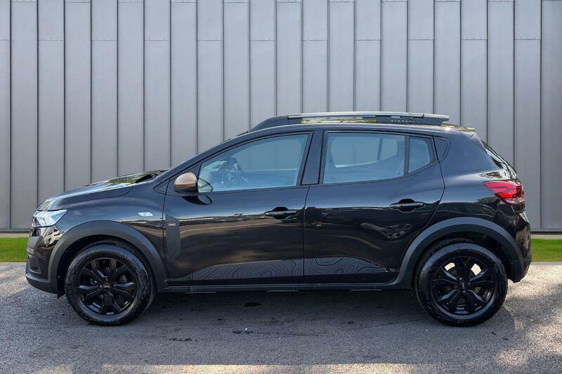 Dacia Sandero Stepway 1.0 Tce Extreme Euro 6 Ss WR74OMB Black #6