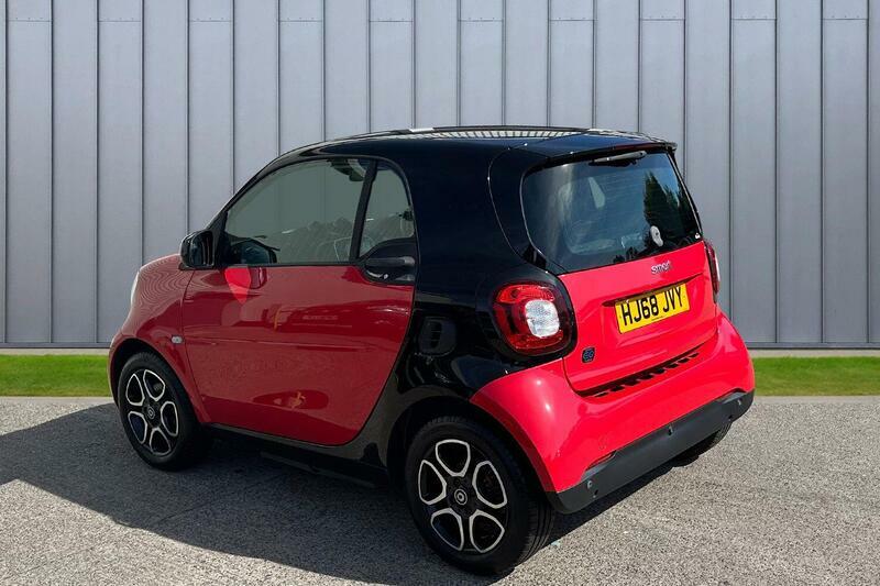 Smart Fortwo 17.6Kwh Prime Premium 22Kw Charger Black #3