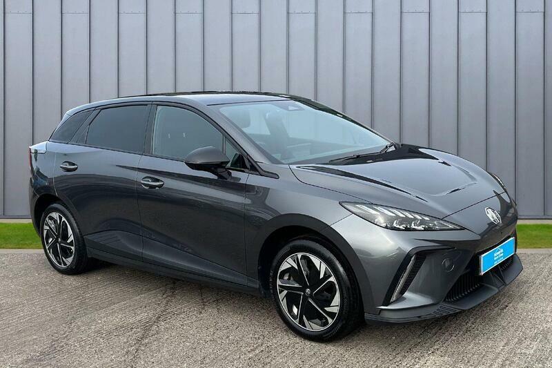 MG MG4 64Kwh Trophy Long Range Grey