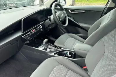 Kia Niro 1.6 Gdi 11.1Kwh 2 Suv Plug In Hybrid Dc Grey #2
