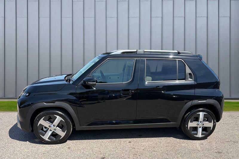 Hyundai Inster Long Range 49Kwh 02 Black #6