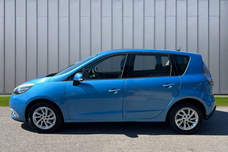 Renault Scenic Red #9