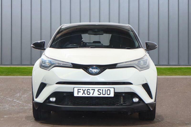 Toyota C-Hr 1.8 Vvt-h Dynamic Cvt Euro 6 Ss FX67SUO White #3