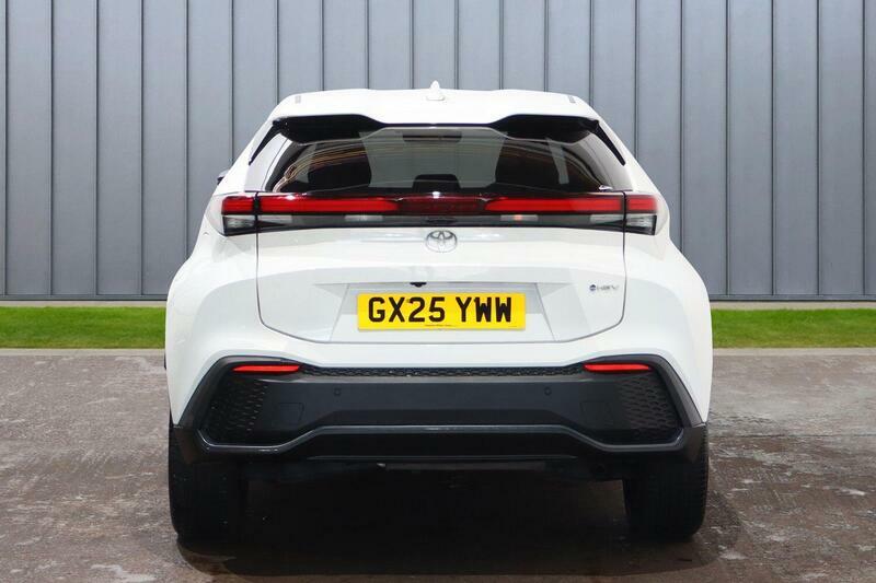 Toyota C-Hr 1.8 Vvt-h Design Cvt Euro 6 Ss GX25YWW White #6