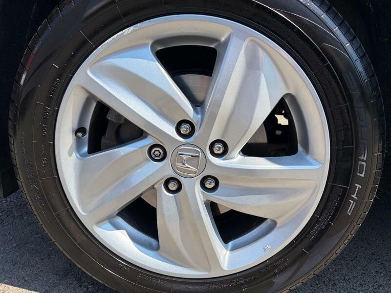 Honda Hr-V Se White #40