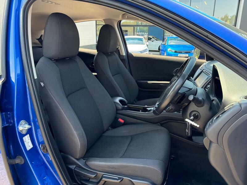 Honda Hr-V Se White #31