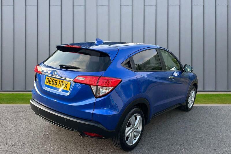Honda Hr-V Se White #7