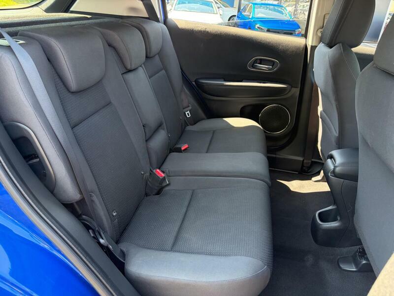 Honda Hr-V Se White #33