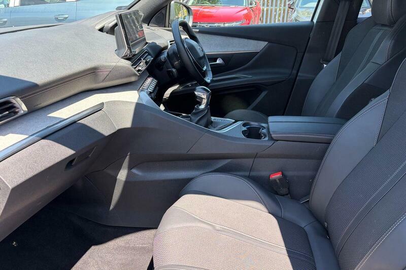 Peugeot 3008 1.5 Bluehdi Gt Euro 6 Ss White #2
