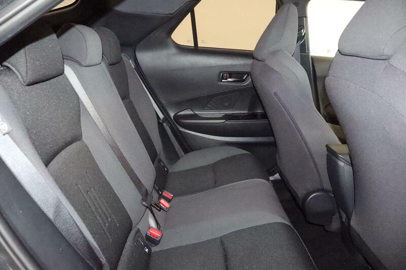 Toyota C-Hr 1.8 Vvt-h Design Cvt Euro 6 Ss Grey #17