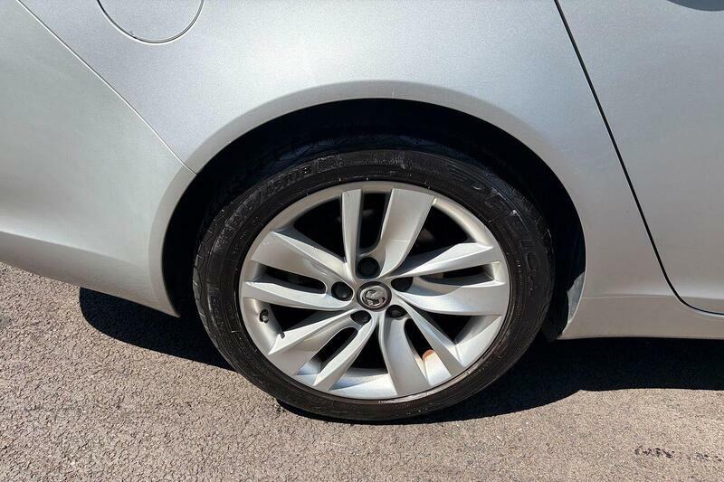 Vauxhall Insignia Hatchback Silver #20
