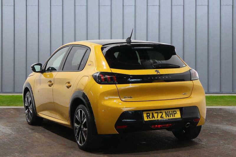 Peugeot 208 1.2 Puretech Gt Eat Euro 6 Ss Yellow #3